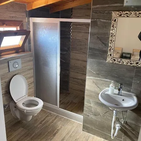 Apartament Kuecuek Ev